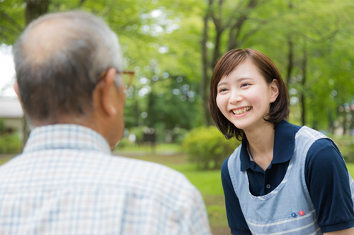 介護現場：外国人採用やマネジメントで注意したいポイント